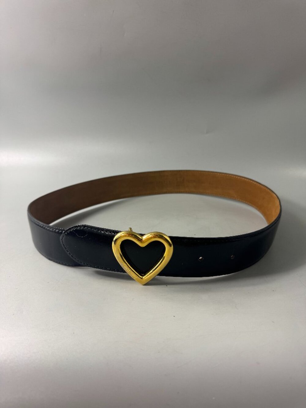 Moshchino Heart Buckle Black Leather Belt, TG 44